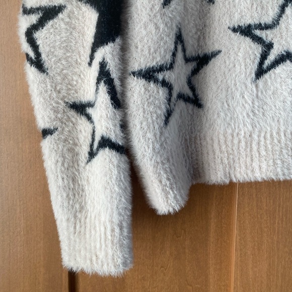 NWOT Pilcro Anthropologie Patterned Eyelash Sweater - Picture 4 of 9